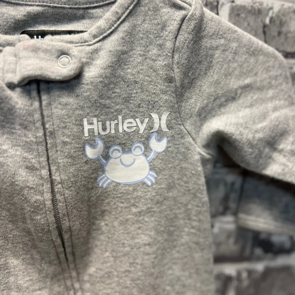 Hurley sleeper‎